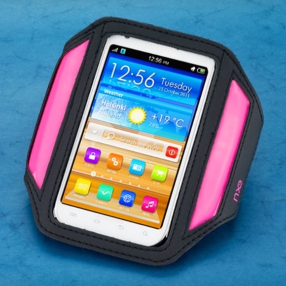 NXE ActiveBand Sport Armband iPhone 4/iPod touch - Picture 2 of 3